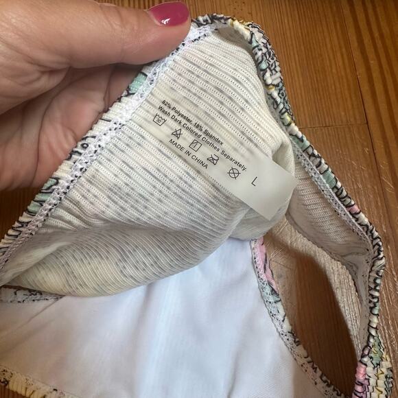 Shein swim mod floral print bikini ribbed V wired SIZE L - Picture 3 of 5